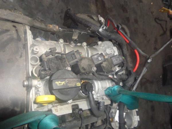 MOTEUR VW 1.0 ESSENCE - Vue 5